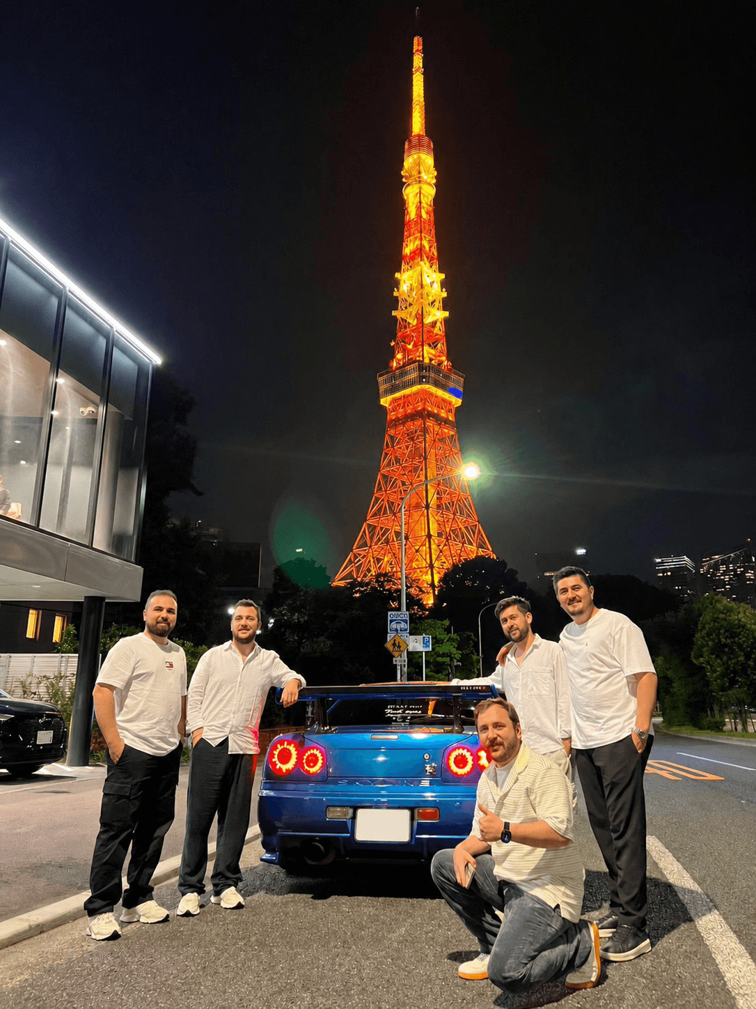 Guests with a Nissan Skyline GT-R near Tokyo Tower